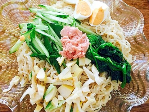 余り野菜でラーメンサラダ